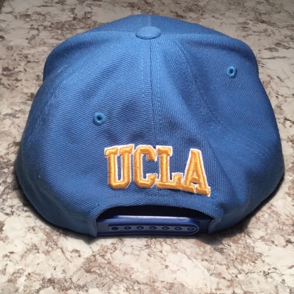 Vintage UCLA Top Of The World Snapback Hat NWT - Picture 2 of 5